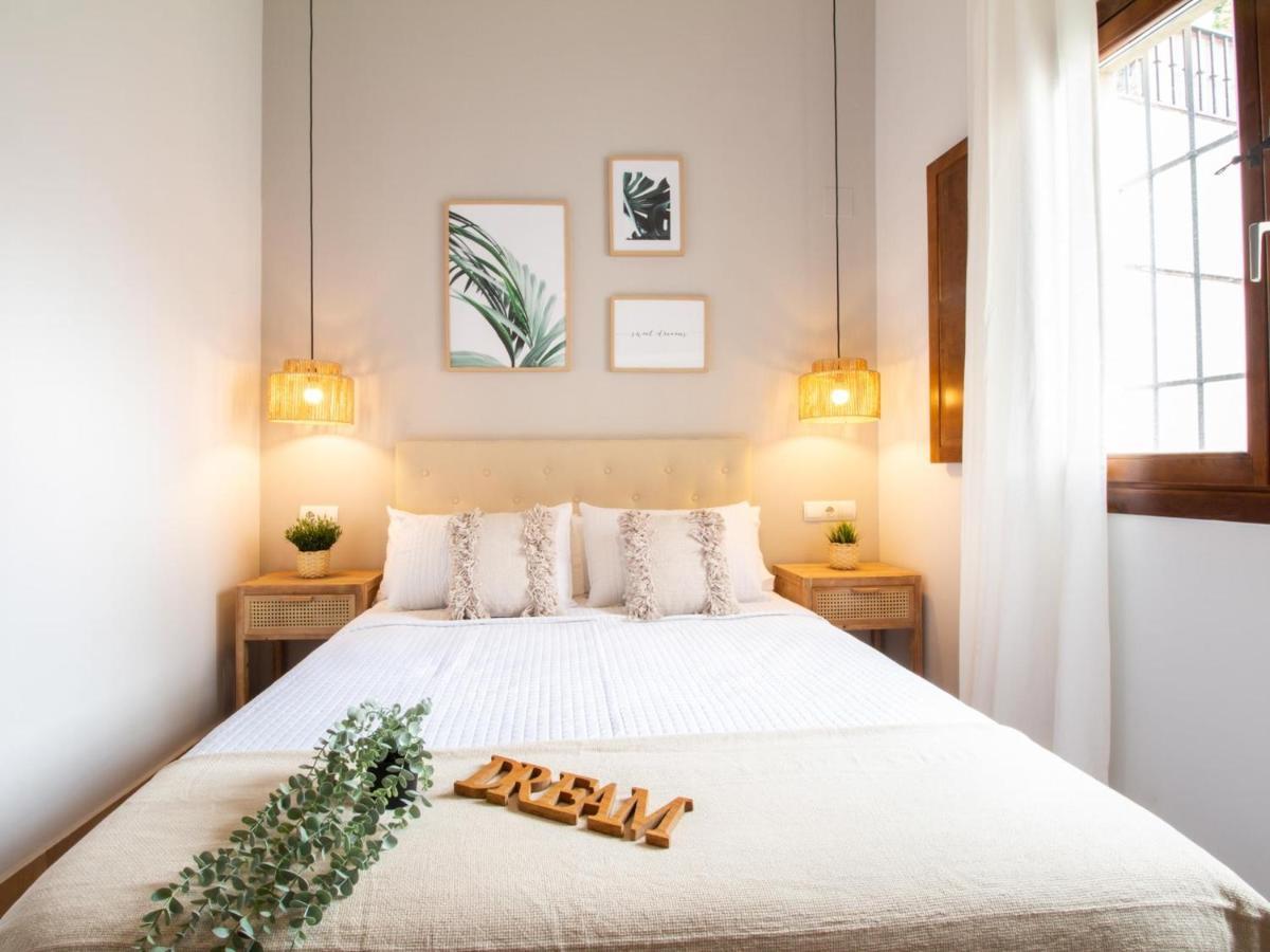 Apartamento Junto Al Albaicin Con Patio Granada Dış mekan fotoğraf
